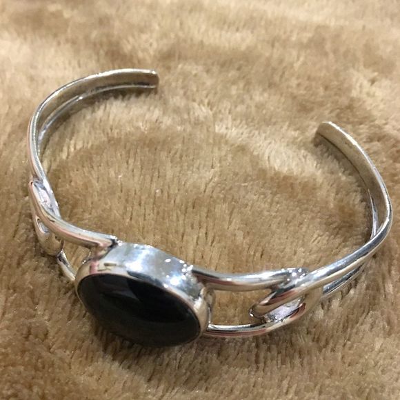 TAXCO Black Onyx Cabochon and Split Shank Sterling Silver Cuff Bangle - Picture 2 of 8